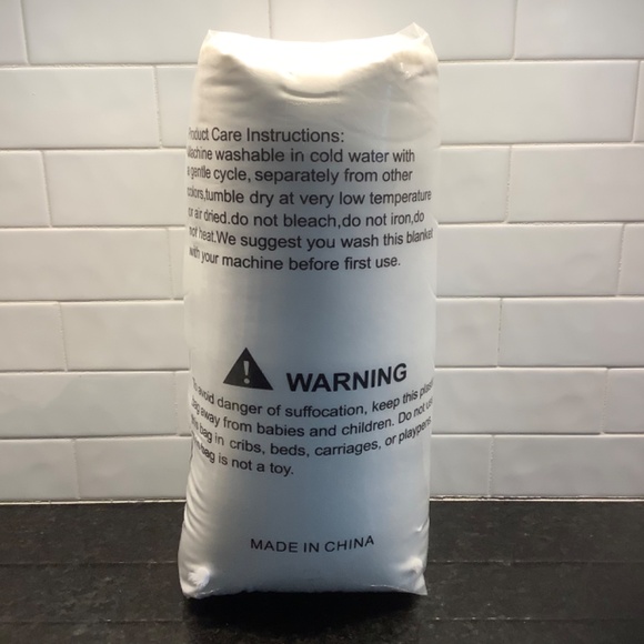 Faux Fur Throw Blanket with 3D Bubbles Ivory - Picture 3 of 7